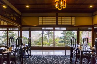 箱根小涌園「蕎麦　貴賓館」で味わう
本格蕎麦御膳と岡田美術館