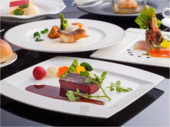 【第３回シニアプレミアムスキー】
青森スプリングスリゾート