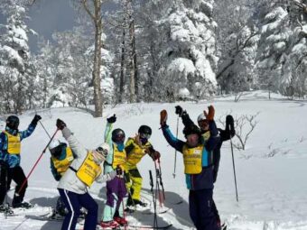 【第２回シニアプレミアムスキー】
裏磐梯エンリゾートグランデコスノーリゾート