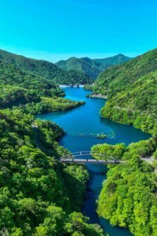 心と体を整える春の旅
ゆったり四万温泉パワースポットめぐり