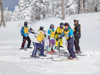 【第３回シニアプレミアムスキー】
青森スプリングスリゾート