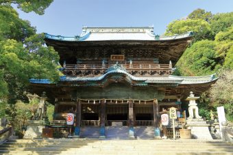 金比羅宮初詣と名湯道後温泉
四国三景に癒される新春の旅路