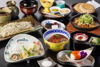 箱根小涌園「蕎麦　貴賓館」で味わう
本格蕎麦御膳と岡田美術館