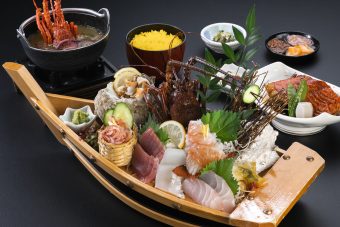 紅葉香る修善寺と
🦐旬の伊勢エビまつりに舌鼓（伊勢えび漁解禁！）