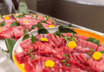 🐟豊洲場外市場で海鮮バイキングとアートアクアリウム鑑賞🐟