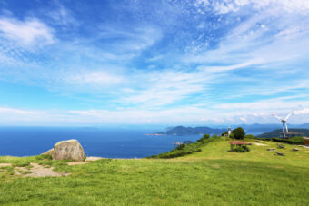 春の山口　日本海　神秘の絶景
⛩️<strong>元乃隅神社・角島・青海島をめぐる</strong>⛩️